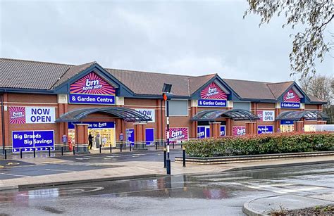 Leeds Colton Retail Park Furniture & Electrical Store .